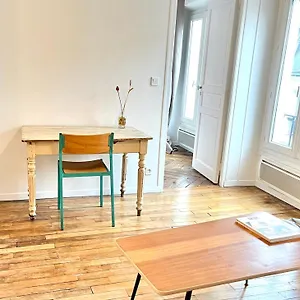 Beautiful 1 Bedroom In Le Marais Paris